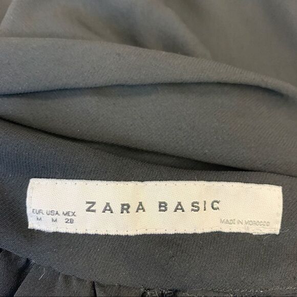 ZARA black chiffon Cowell neck short sleeve gathered blouse
Sz M - Picture 6 of 7